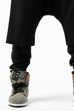 Load image into Gallery viewer, FIRST AID TO THE INJURED WURICH LAYERED PANT / WAFFEL + RIB JERSEY (BLACK)