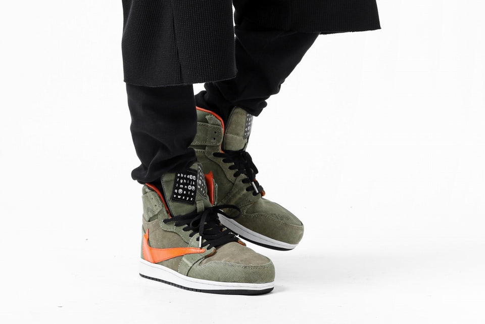 Load image into Gallery viewer, FIRST AID TO THE INJURED WURICH LAYERED PANT / WAFFEL + RIB JERSEY (BLACK)