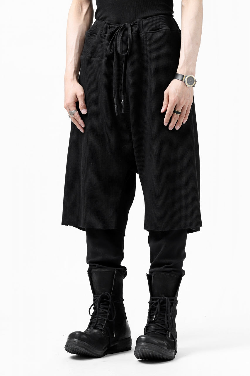 Load image into Gallery viewer, FIRST AID TO THE INJURED WURICH LAYERED PANT / WAFFEL + RIB JERSEY (BLACK)