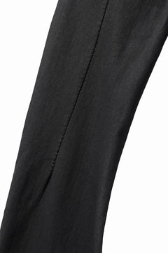 Load image into Gallery viewer, thomkrom SKINNY TROUSERS with CONTRAST SCAR STITCH / STRETCH DENIM (BLACK COATED)