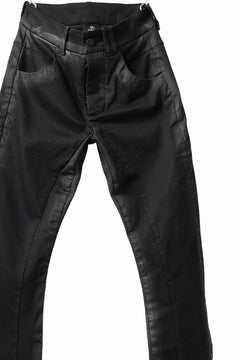 Load image into Gallery viewer, thomkrom SKINNY TROUSERS with CONTRAST SCAR STITCH / STRETCH DENIM (BLACK COATED)