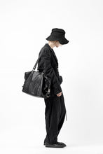 画像をギャラリービューアに読み込む, KLASICA SABRON CONSTRUCTED TROUSERS / LIGHT WEIGHT BLUR STRIPES (INK BLACK)