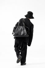 画像をギャラリービューアに読み込む, KLASICA SABRON CONSTRUCTED TROUSERS / LIGHT WEIGHT BLUR STRIPES (INK BLACK)