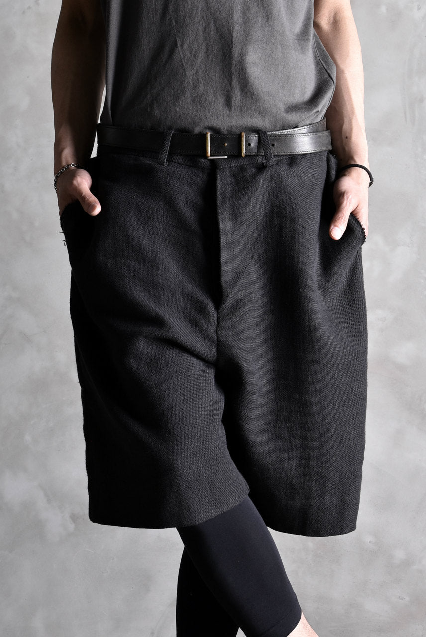 Load image into Gallery viewer, blackcrow linen-cotton woven short trousers (BLACK)