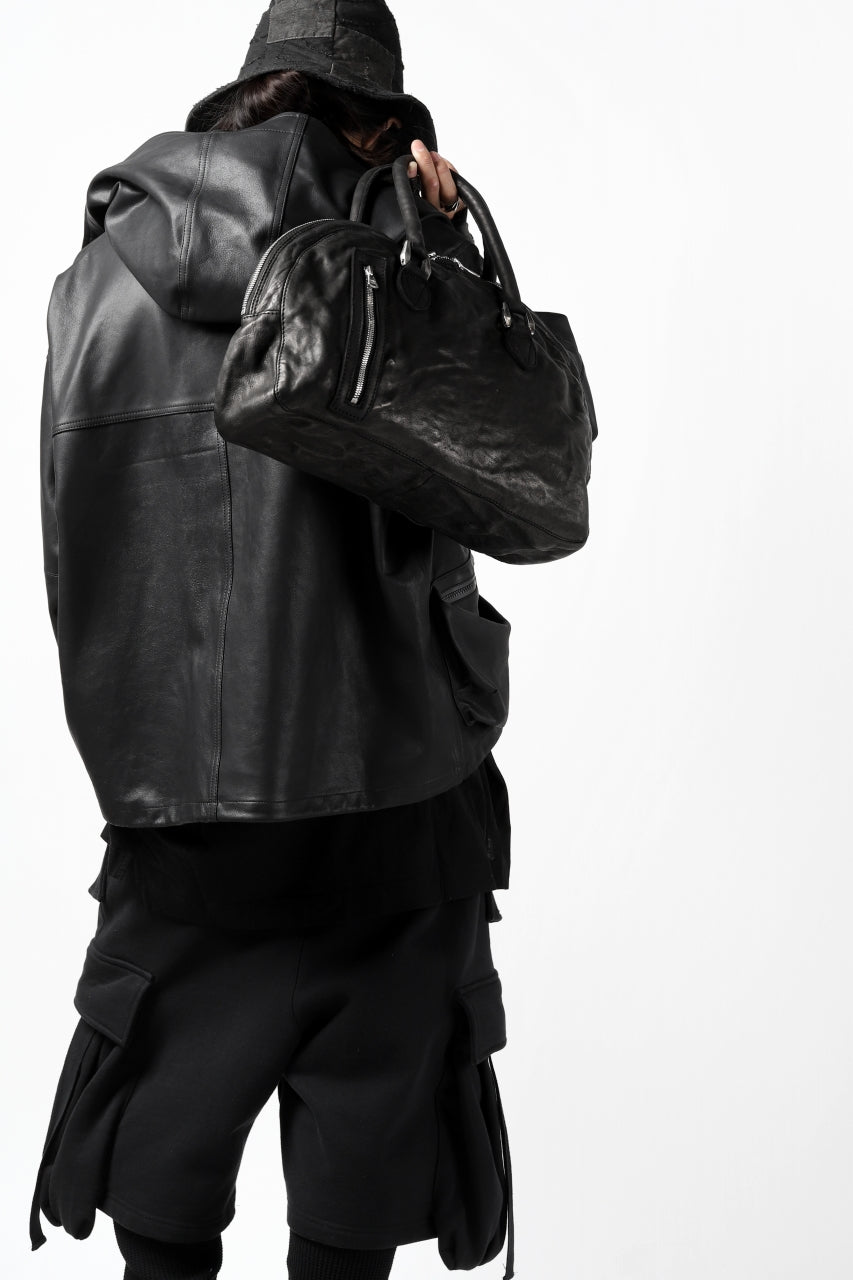 Load image into Gallery viewer, ISAMU KATAYAMA BACKLASH GYM BAG / Italy Shoulder + Steer OBJECT DYED (BLACK)