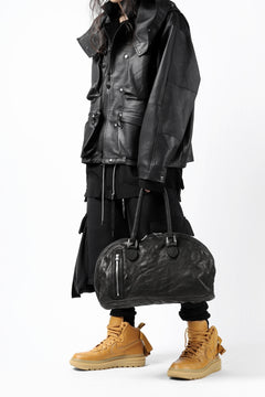 Load image into Gallery viewer, ISAMU KATAYAMA BACKLASH GYM BAG / Italy Shoulder + Steer OBJECT DYED (BLACK)
