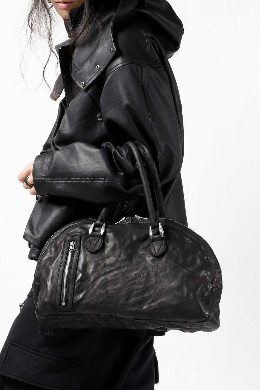 Load image into Gallery viewer, ISAMU KATAYAMA BACKLASH GYM BAG / Italy Shoulder + Steer OBJECT DYED (BLACK)