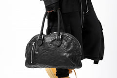 Load image into Gallery viewer, ISAMU KATAYAMA BACKLASH GYM BAG / Italy Shoulder + Steer OBJECT DYED (BLACK)