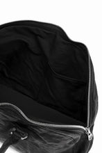 Load image into Gallery viewer, ISAMU KATAYAMA BACKLASH GYM BAG / Italy Shoulder + Steer OBJECT DYED (BLACK)