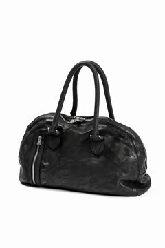 Load image into Gallery viewer, ISAMU KATAYAMA BACKLASH GYM BAG / Italy Shoulder + Steer OBJECT DYED (BLACK)