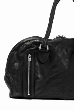 Load image into Gallery viewer, ISAMU KATAYAMA BACKLASH GYM BAG / Italy Shoulder + Steer OBJECT DYED (BLACK)