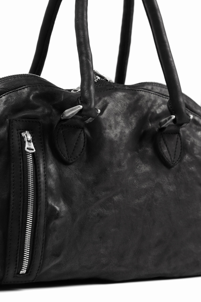 Load image into Gallery viewer, ISAMU KATAYAMA BACKLASH GYM BAG / Italy Shoulder + Steer OBJECT DYED (BLACK)