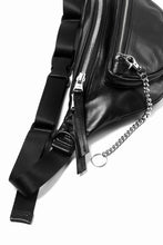 画像をギャラリービューアに読み込む, ISAMU KATAYAMA BACKLASH SMART SHOULDER BAG / WAXY HORSE (BLACK)