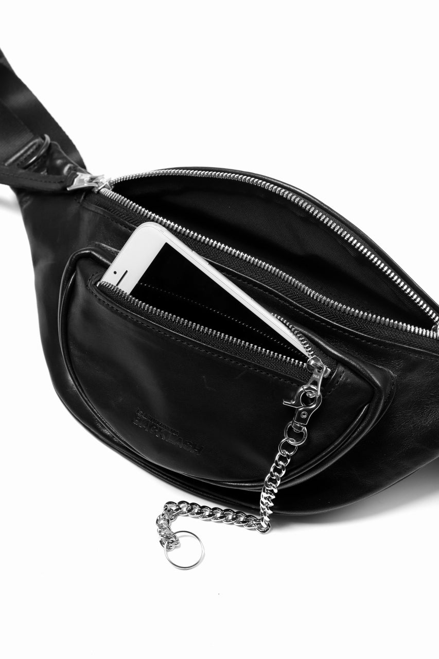 画像をギャラリービューアに読み込む, ISAMU KATAYAMA BACKLASH SMART SHOULDER BAG / WAXY HORSE (BLACK)
