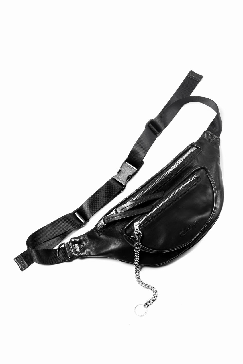 画像をギャラリービューアに読み込む, ISAMU KATAYAMA BACKLASH SMART SHOULDER BAG / WAXY HORSE (BLACK)