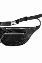 画像をギャラリービューアに読み込む, ISAMU KATAYAMA BACKLASH SMART SHOULDER BAG / WAXY HORSE (BLACK)