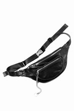 画像をギャラリービューアに読み込む, ISAMU KATAYAMA BACKLASH SMART SHOULDER BAG / WAXY HORSE (BLACK)