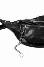 画像をギャラリービューアに読み込む, ISAMU KATAYAMA BACKLASH SMART SHOULDER BAG / WAXY HORSE (BLACK)