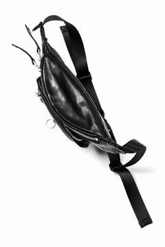 画像をギャラリービューアに読み込む, ISAMU KATAYAMA BACKLASH SMART SHOULDER BAG / WAXY HORSE (BLACK)