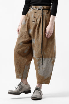 画像をギャラリービューアに読み込む, YUTA MATSUOKA 2 tucks wide taper cropped pants / mottled dyeing dead stock woven (gingham check)