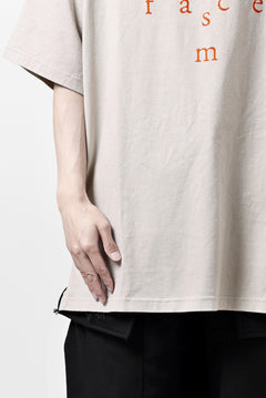画像をギャラリービューアに読み込む, FACETASM CROSS LOGO PRINT BIG TEE (SAND BEIGE)
