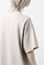 画像をギャラリービューアに読み込む, FACETASM CROSS LOGO PRINT BIG TEE (SAND BEIGE)