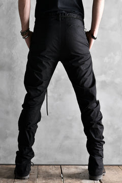 Load image into Gallery viewer, blackcrow high density cotton banana shape trousers (BLACK)