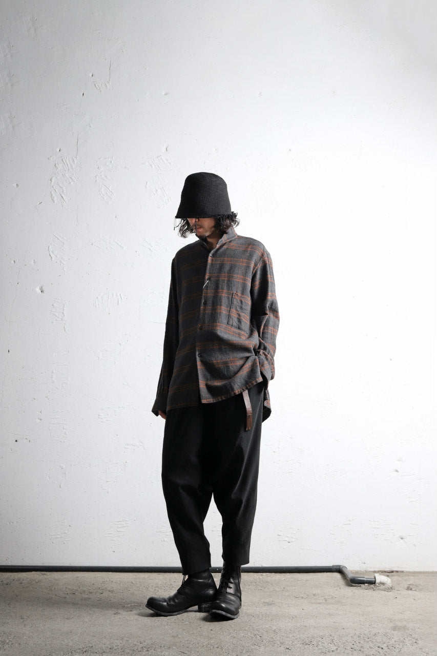 Load image into Gallery viewer, COLINA GARDENER CHECK SHIRT / SOFT FLANNEL (GREY x BROWN)