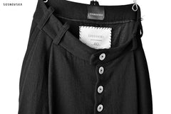 画像をギャラリービューアに読み込む, SOSNOVSKA exclusive KNEE STITCHED PANTS (BLACK)
