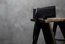 Load image into Gallery viewer, ISAMU KATAYAMA BACKLASH SMART PHONE CASE/PURSE / ITALY DOUBLE SHOULDER (BLACK)