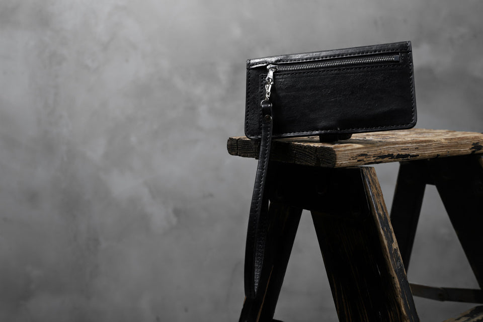 Load image into Gallery viewer, ISAMU KATAYAMA BACKLASH SMART PHONE CASE/PURSE / ITALY DOUBLE SHOULDER (BLACK)