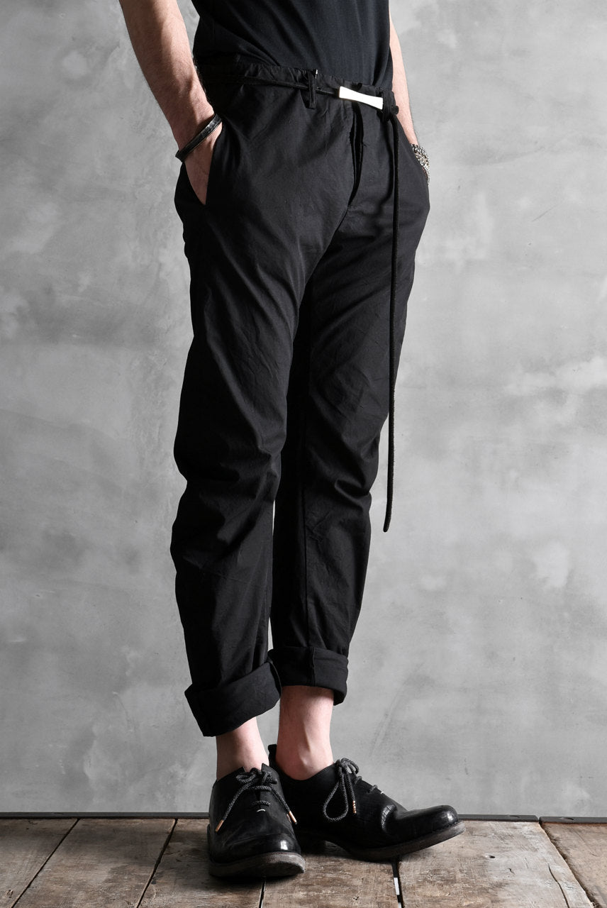 Load image into Gallery viewer, blackcrow high density cotton banana shape trousers (BLACK)