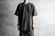 Load image into Gallery viewer, KLASICA RELAX SIZED SQUARE TEE / GARMENT PIGMENT DYED (PIGMENT GREY)