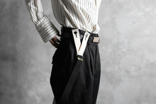 画像をギャラリービューアに読み込む, KLASICA GRIOTTE 2 TUCKED WIDE TROUSERS / CHINO CLOTH (BLACK)