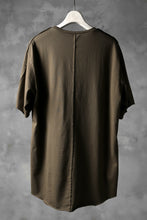 Load image into Gallery viewer, blackcrow short sleeve cutsewn / silky touch cotton (khaki)