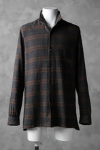 Load image into Gallery viewer, COLINA GARDENER CHECK SHIRT / SOFT FLANNEL (GREY x BROWN)