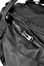 Load image into Gallery viewer, ISAMU KATAYAMA BACKLASH 3WAY FORMED BAG / Italy Shoulder+JP-Tanned Steer