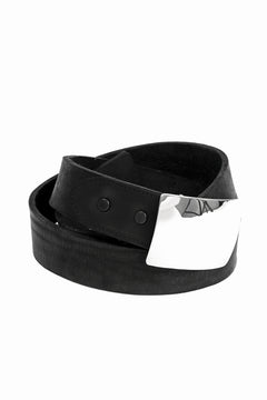 Load image into Gallery viewer, ISAMU KATAYAMA BACKLASH SILVER PLATE BUCKLE BELT / DOUBLE SHOULDER OBJECT DYED (BLACK)