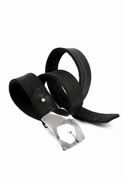 Load image into Gallery viewer, ISAMU KATAYAMA BACKLASH SILVER PLATE BUCKLE BELT / DOUBLE SHOULDER OBJECT DYED (BLACK)
