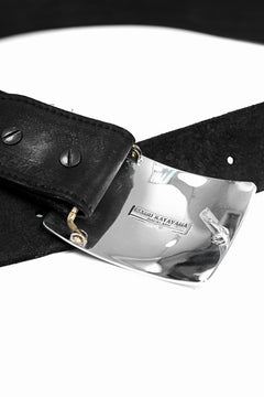 Load image into Gallery viewer, ISAMU KATAYAMA BACKLASH SILVER PLATE BUCKLE BELT / DOUBLE SHOULDER OBJECT DYED (BLACK)