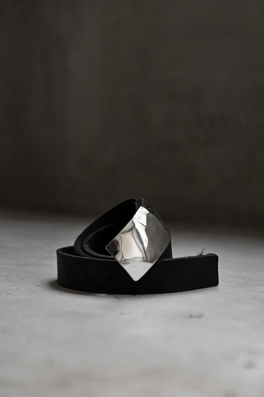Load image into Gallery viewer, ISAMU KATAYAMA BACKLASH SILVER PLATE BUCKLE BELT / DOUBLE SHOULDER OBJECT DYED (BLACK)