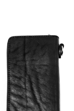 Load image into Gallery viewer, ISAMU KATAYAMA BACKLASH exclusive ROUND FASTNER WALLET / DOUBLE-SHOULDER OBJECT DYED (BLACK)