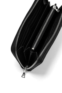 Load image into Gallery viewer, ISAMU KATAYAMA BACKLASH exclusive ROUND FASTNER WALLET / DOUBLE-SHOULDER OBJECT DYED (BLACK)