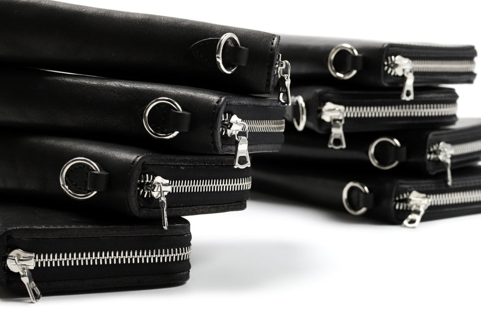 画像をギャラリービューアに読み込む, ISAMU KATAYAMA BACKLASH exclusive ROUND FASTNER WALLET / JAPAN DOUBLE SHOULDER  (OBJECT DYED)