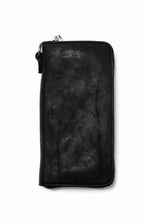 Load image into Gallery viewer, ISAMU KATAYAMA BACKLASH exclusive ROUND FASTNER WALLET / DOUBLE-SHOULDER OBJECT DYED (BLACK)