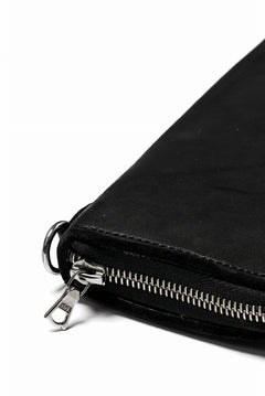 Load image into Gallery viewer, ISAMU KATAYAMA BACKLASH exclusive ROUND FASTNER WALLET / DOUBLE-SHOULDER OBJECT DYED (BLACK)