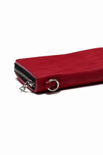Load image into Gallery viewer, ISAMU KATAYAMA BACKLASH exclusive ROUND FASTNER WALLET / DOUBLE-SHOULDER OBJECT DYED (RED)