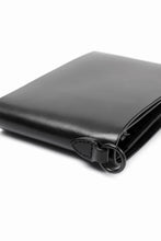 Load image into Gallery viewer, ISAMU KATAYAMA BACKLASH BILLFOLD WALLET / BRIDLE LEATHER (BLACK)