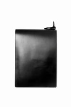 Load image into Gallery viewer, ISAMU KATAYAMA BACKLASH BILLFOLD WALLET / BRIDLE LEATHER (BLACK)