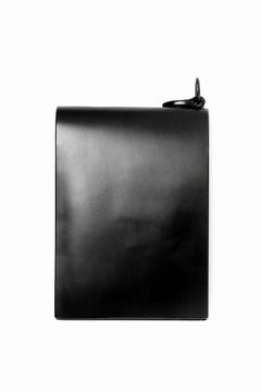 Load image into Gallery viewer, ISAMU KATAYAMA BACKLASH BILLFOLD WALLET / BRIDLE LEATHER (BLACK)